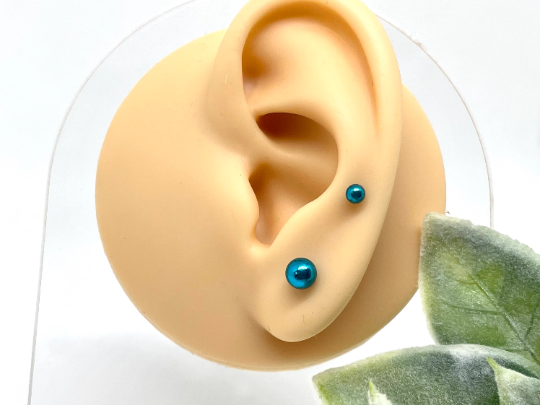 Faux Helix Ear Cartilage Stud - Magnetic Ear Studs- Magnetic Earrings