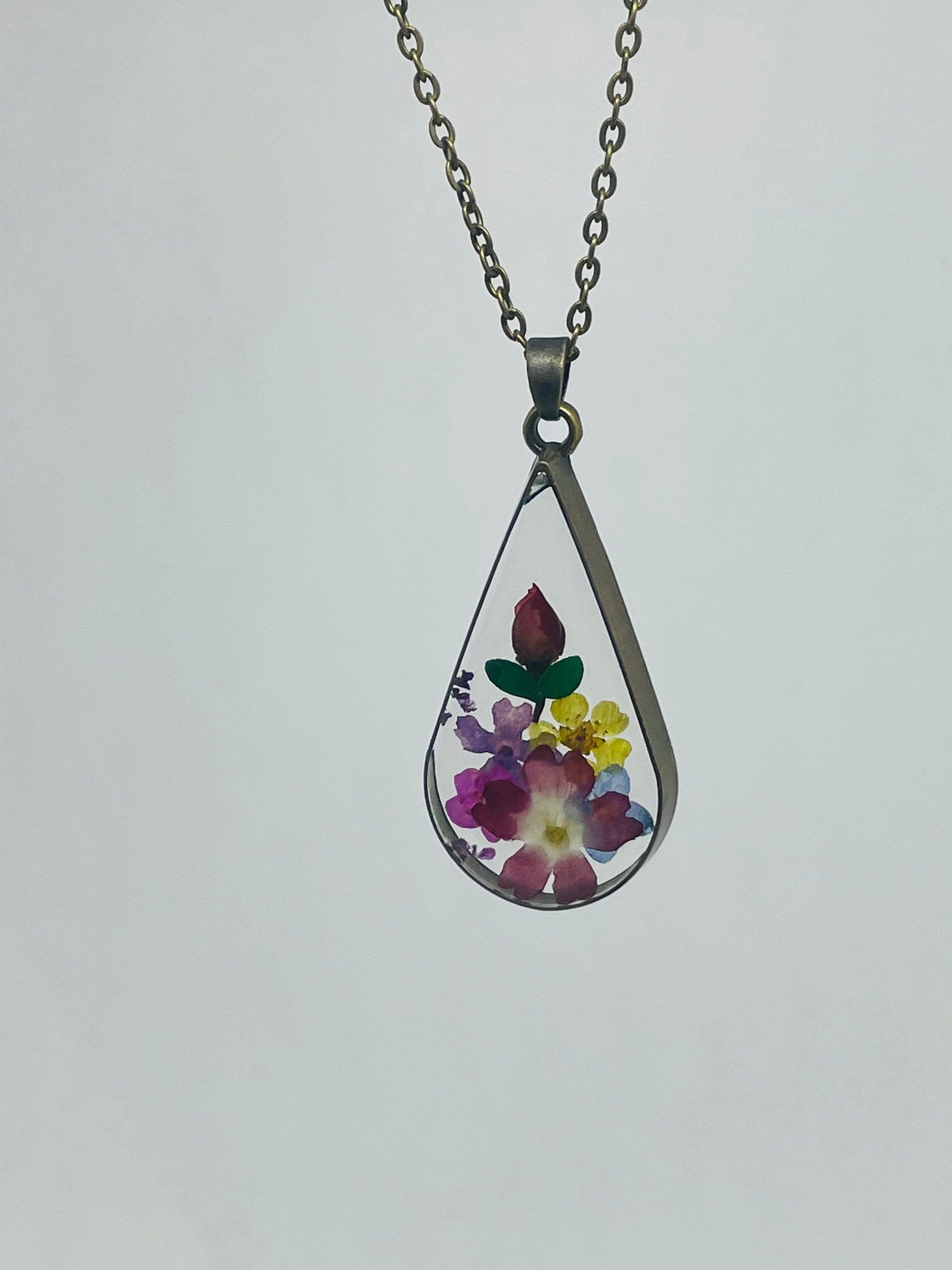 Real dried and Pressed Flower Pendant Necklace